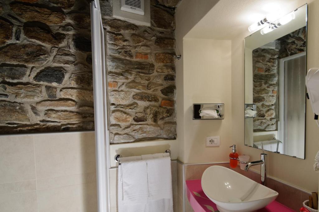 Locanda Di Orta Orta San Giulio Ruang foto